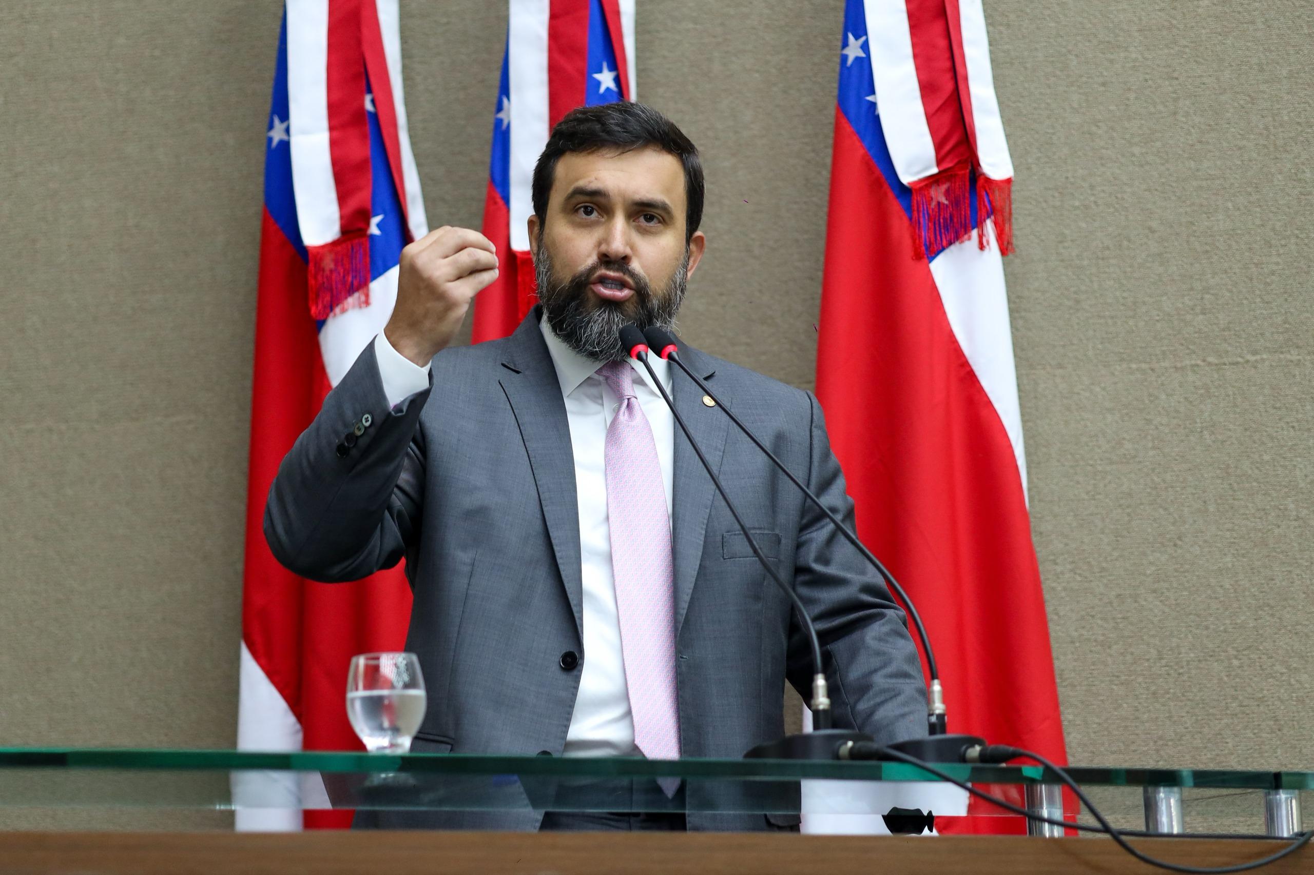 Dr. George Lins exige aumento na segurança do Shopping Manauara após sequestro e crimes recentes